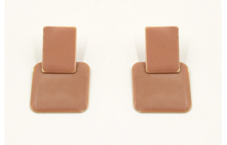 Pendientes esmaltados rosa. Largo 4cm.