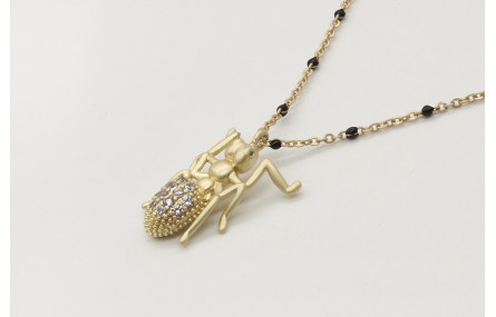 Solitario cadena bolita negra esmaltada y araña br