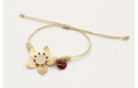 Pulsera hilo macrame oro palido con ruedas estriad