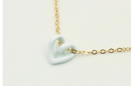 Solitario cadena de eslabón pequeño con corazón hu