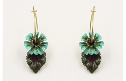Pendientes aro oro mate con flor esmalte azul y ve