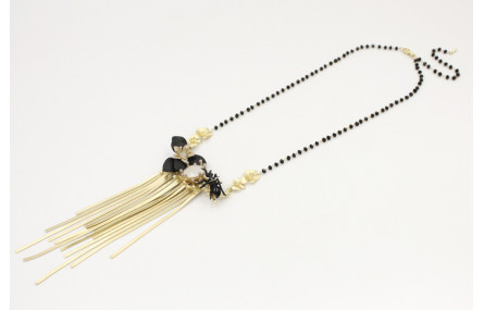 Collar cadena facetadas negras con colgante rama c