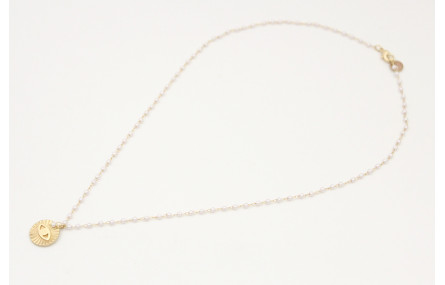 Collar cadena dorada con microperla y colgante dis