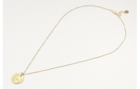 Solitario con cadena de microperlas y colgante cha