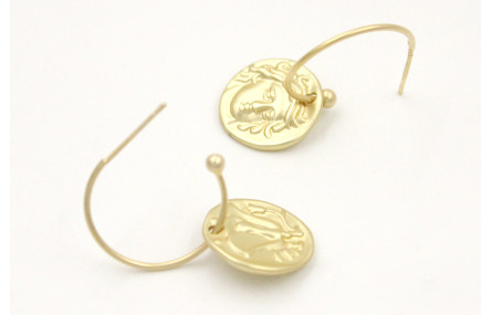 Pendientes aro con bolita en oro mate y colgante c