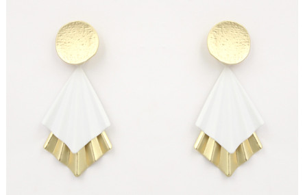 Pendientes perno disco oro mate con colgante trian