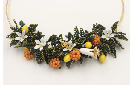 Collar rigido con hojas de miyuki verde oscuro, li