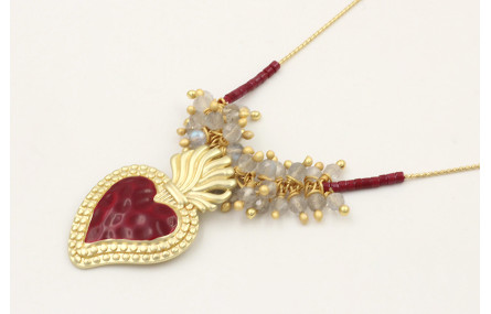 Collar cadena fina dorada con sagrado corazón esma