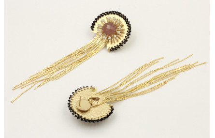 Pendientes medusa, semicirculo miyuki negro cosido