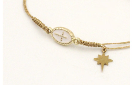 Pulsera hilo dorado palido con entrepieza cruz esm