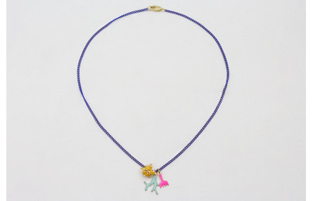 Collar cadena eslabón plano azulón con rastrillo e