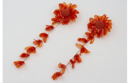 Pendientes extra largos flores de lesntejuelas ova