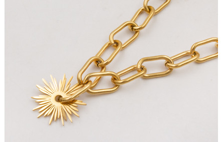 Collar ACERO cadena dorada eslabones y estrella