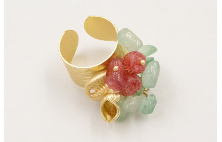 Anillo con caracola y concha dorado mate con rama