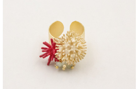 Anillo con estrella coral frambuesa, burruño bolit