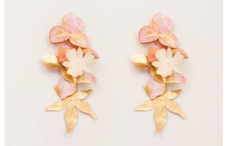 Pendientes cascada de flores de lentejuelas dorada