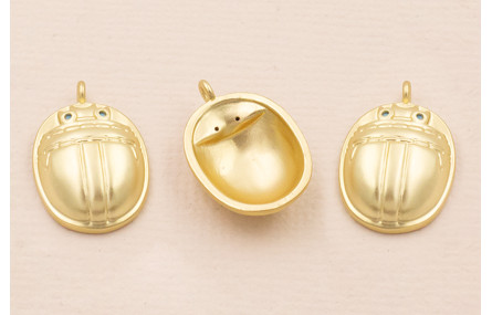 Colgante escarabajo 15*13mm Oro Mate