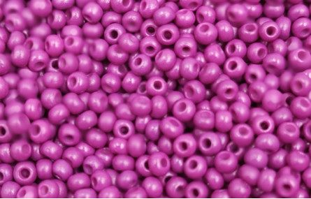 10 gramos de Abalorio cristal morado