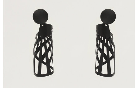 Pendientes perno esmaltado negro con lámina abanic