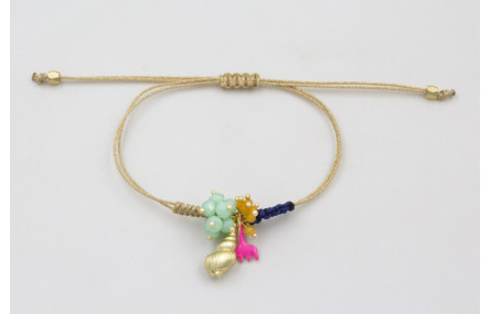 Pulseras hilo dorado con caracola dorada mate, ras
