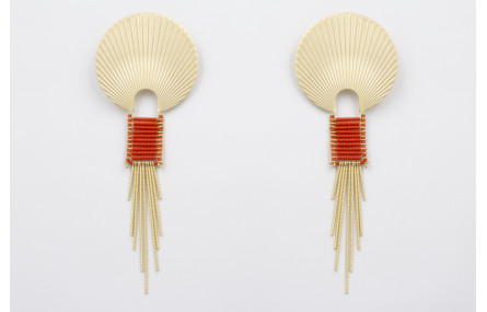 Pendientes colgante disco estriado dorado mate con