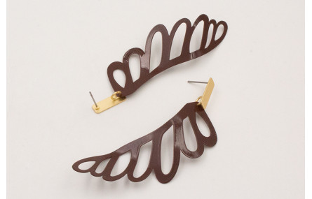 Pendientes listón plano dorado mate con ala esmalt