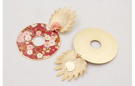 Pendientes hoja concava dorada mate con burruño co