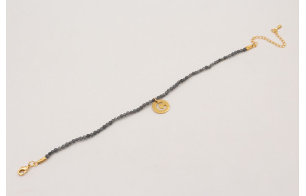 Pulsera semipreciosas grises con colgante inicial 
