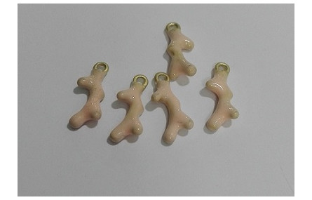 Colgante Coral esmaltado 12mm Rosa