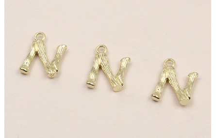 Colgante Letra N latón Dorado 15*10mm