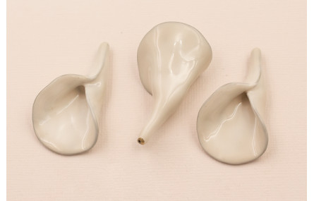 Cala 45*27mm esmalte Beige