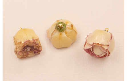 Colgante Flor Natural 17*23mm Crema y Rosa