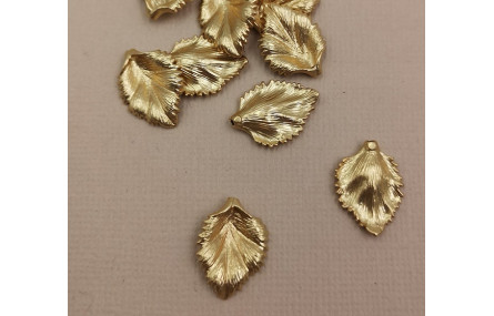Cuenta Hoja 17*12mm Oro Mate