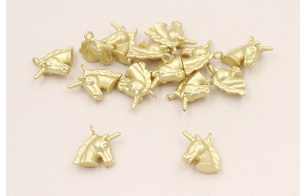 Colgante unicornio Dorado Mate 10*10*4mm