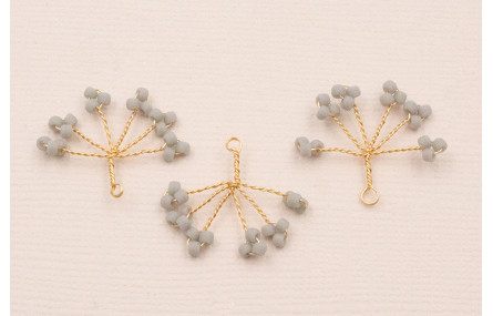 Cuenta Ramillete 6 pétalos 20*15mm Gris