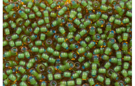 10 gramos de Abalorio 4mm verde transparente