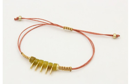 Pulsera hilo oro rosa con nudo macramé dorado pali