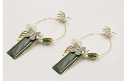 Pendientes perno de pistilos grises con brillo bla