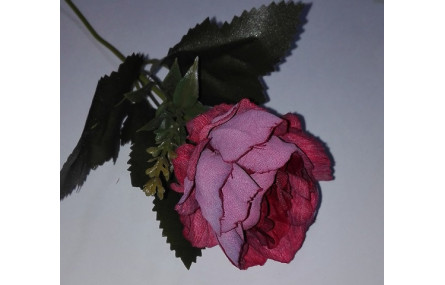 Flor tupida 5cms diámetro Granate