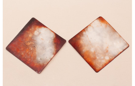 Lentejuela Cuadrado de 50mm Vino Trans con Textura