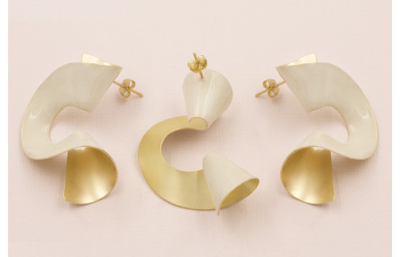 Pareja de Pendientes (izq y Dcha) lazo 50*30 Beige