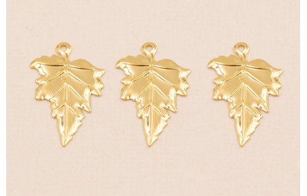 Colgante Hoja 23*13mm Baño Oro 18K 3 Micras