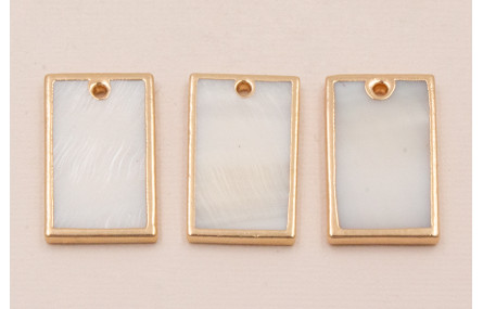 Rectanguo Chapa Nacar 24*18*2mm bordes dorados