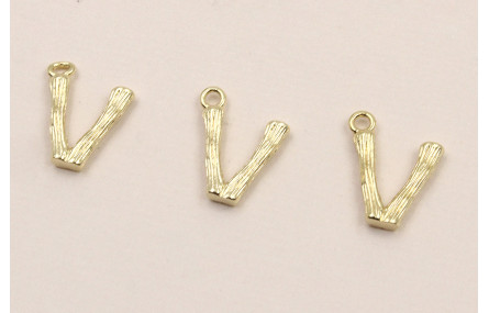 Colgante Letra V latón Dorado 15*10mm