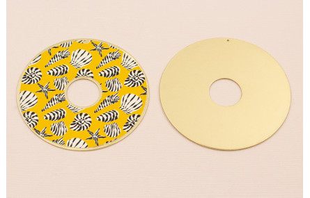 Disco 60mm  Oro Mate conchas en fondo Amarillo