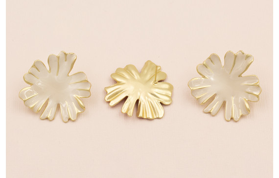 Pendiente Flor Oro Mate esmalte Beige 33mm diam