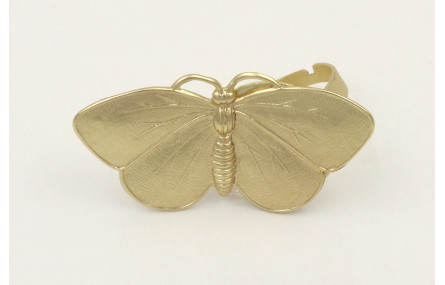 Anillo mariposa dorado mate. Es regulable