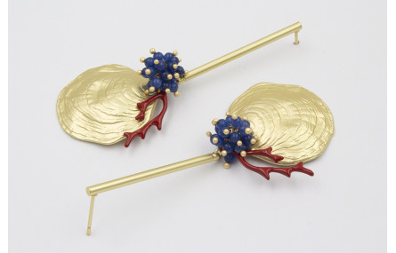 Pendientes Listón , concha dorada mate, rama coral