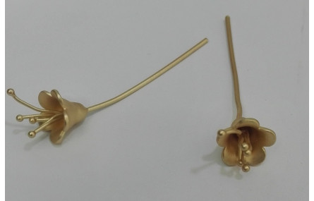 Pieza Flor estambres 15*10mm Oro Mate