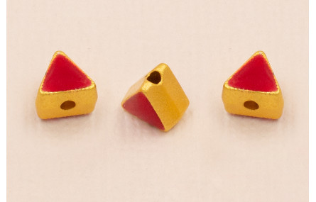 Entrepieza Triangular 5*5*4mm Oro Esmalte Granate